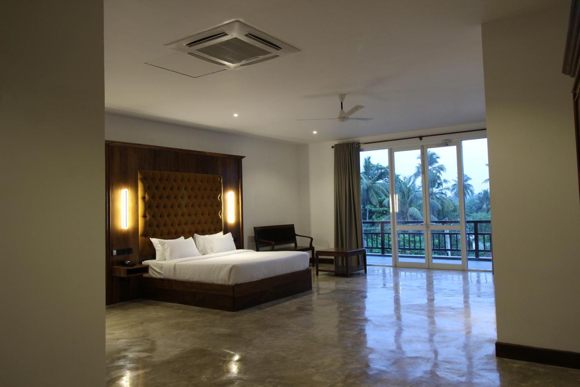 Hotel Refresh Blue - Level 1 Certified Hikkaduwa Extérieur photo